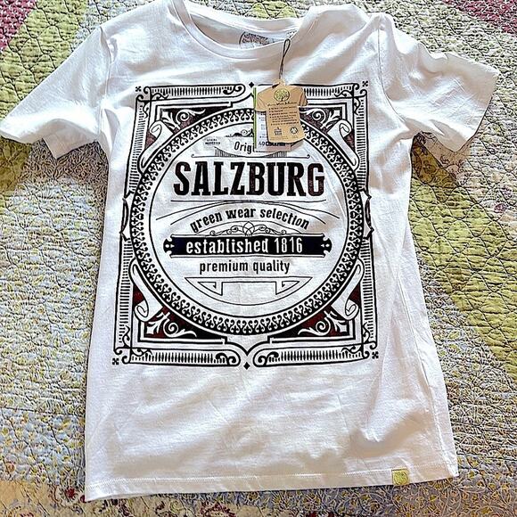 Green Wear Selection Salzburg Austria Tee Shirt Size XS NWT - Picture 1 of 4